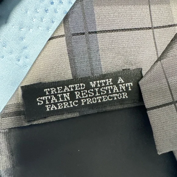 Geoffrey Beene Black, Gray and Taupe Plaid Silk Tie A40 - Picture 3 of 4